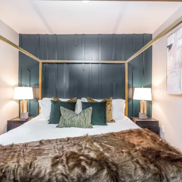 The Curated Chateau—Minutes from Louisville