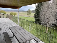 Discover St. Maries charm in our spacious 3-bedroom retreat