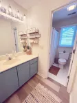 Luxury studio suite in Sea Trail. Close to beach. Wonderful screen in porch.