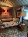 Rustic and Eclectic open floor Plan Cabin with Canal view In Cranberry lake 😋.