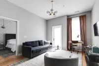 Walkable Location, Chic Décor, Superior Service