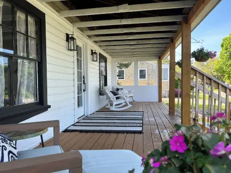 3 Bedroom Home Facing Inner harbor with 1st Floor King Bedroom.