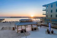 Perfect Dewey Beach 2 BR Condo with Awesome Balcony Views