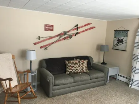 The Mohawk Trail House Отели в г. Куино Каунти