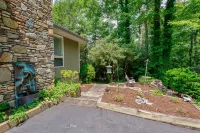 Come to Relax, Hike, and Bike w/Amazing Views - 3 Min to Brevard! Hotels near Sliding Rock