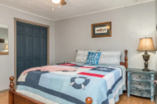 HOUSE by Lake Taneycomo at Rockaway Rentals