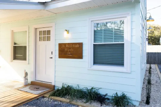 Marsh view bungalow located in Georgetown, SC