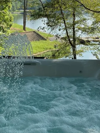 Lakefront property with private heated indoor pool and hot tub!