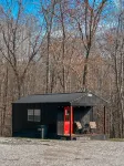 Cozy tiny cabin in Petros -Windrock Hotels in Morgan County