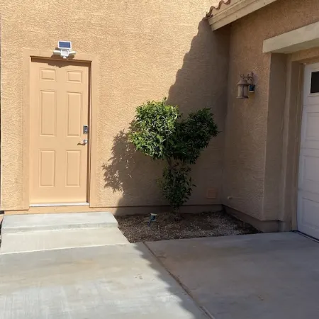 Private access, private room, private bathroom