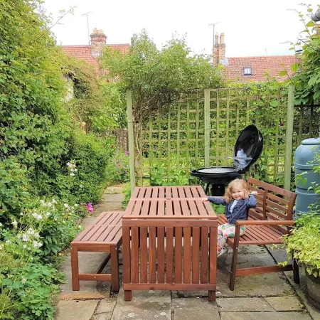 Lovely 3 Bedroom Cottage w/Garden, Thornton. Family&Bike Friendly. Parking Space Hotele w: Pickering