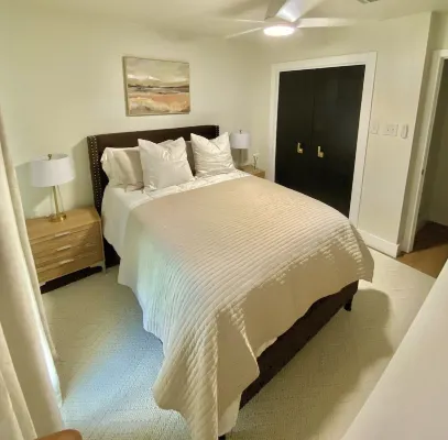 BEAUTIFUL REMODELED WITH HIGH END FURNISHINGS 3 BR/2B HOME IN BURLESON TX!