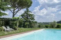 RELAX BETWEEN OLIVES AND WINEYARDS, NEAR FLORENCE