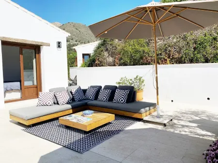 Villa en Cómpeta con Piscina e Impresionantes Vistas Отели в г. Компета