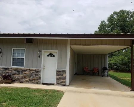 Creekside # 4 - Your Home Away from Home! Hotels in Murfreesboro