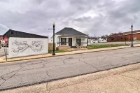 Historic West Plains Home: Walk to MSU + Dtwn