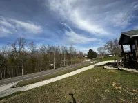 The Cozy Den Hotels in Menifee County