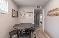 The Knoxville house-2 bed/1 bath