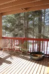 Cozy M&M’s Condo-2 blocks from resort lift!