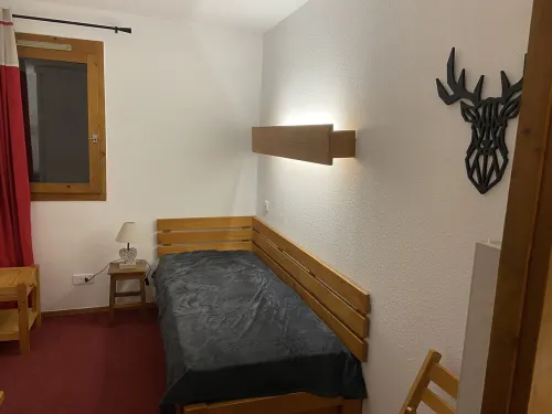 1 Bedroom Apartment in la Plagne-Tarentaise Các khách sạn ở Bellentre
