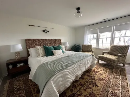 Core Sound beauty! Easy access to Core Banks and Cape Lookout. - SLEEPS 11 Hotels in Carteret County