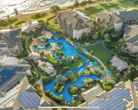 A BEAUTIFUL OCEAN FRONT RESORT CONDO! Hotels in Kapaa