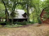 Beaver Lake Paradise with Bunkhouse