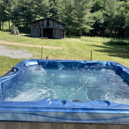 Near Grayson Highlands Hot Tub & Creekside Fun