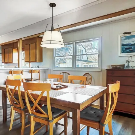 Ultimate Family Lakehouse- wide water views!