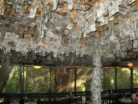 5-Bedroom Vacation Home in the Village with Just a Short Walk to Captiva Beach!