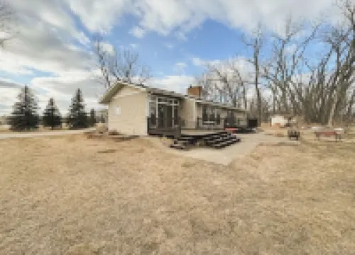 Superhome Riverbottoms Home in Bismarck