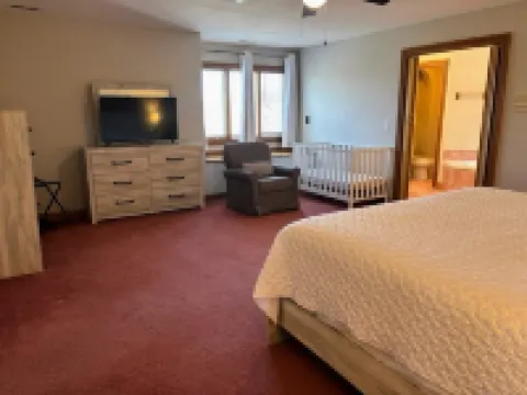 Family-Fun Escape w/ Pool, Game Room, Firepit + Baby Gear