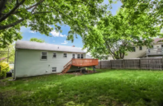 RIVERVIEW VILLA AT OCEAN BEACH: 5 QUEEN BEDS