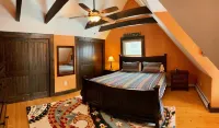 Log Home# w/ Incomparable Peace, Serenity, Privacy And The First Class Amenities