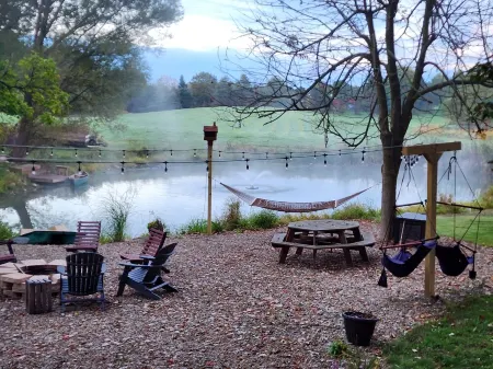 The Camp Cabin at Darst-Myers Hallstead