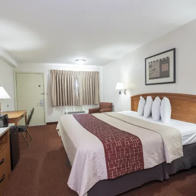 Red Roof Inn Columbus Northeast - Westerville Hotels near Wyandotte Winery