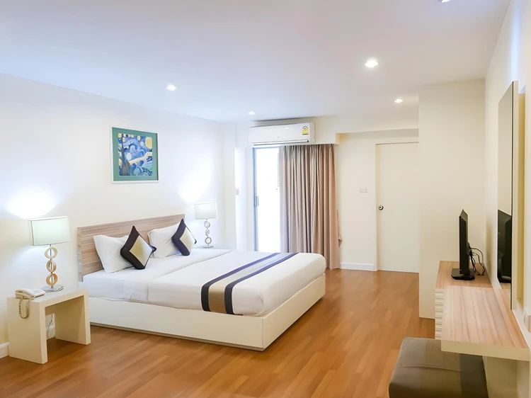 รูปภาพของนานาใต้สวีท