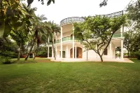 The Garden Bungalow Hotels in Bīrbhūm