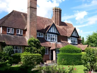 The Brickwall Hotel Hotels near Pett Level Beach