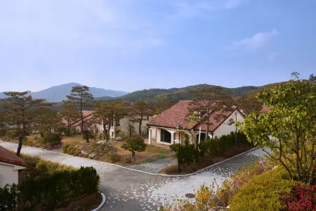 Skyvalley CC Gardenheim Отели рядом с достопримечательностью «Silleuksa»