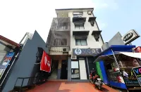 1812 VC Lodge Hotel di 