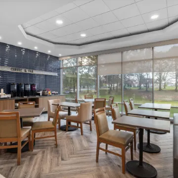 Hampton Inn & Suites by Hilton Downers Grove Chicago