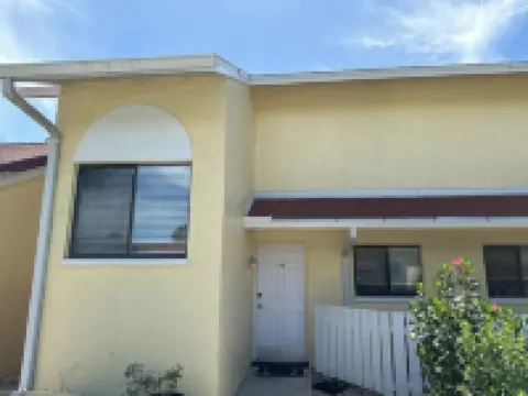 Go for Gold at Captain’s Treasure! Hotels in St. Augustine Beach