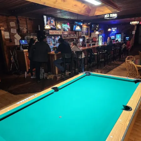 Deer Charming 2-bedroom Fly Fishing cabin with WiFi, AC in Waterville, PA