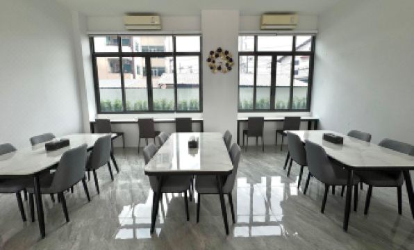 Lux City Boutique Hotel