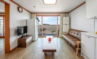 Taean (Anmyeondo) Carib Pension