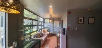 AJ旅遊旅館(AJ Tourist Inn) - 小旅館