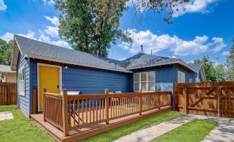 The Retro Retreat - Close to Downtown, Fort Sam