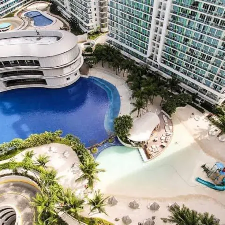 Azure 1BR citylights with netlfix near airport