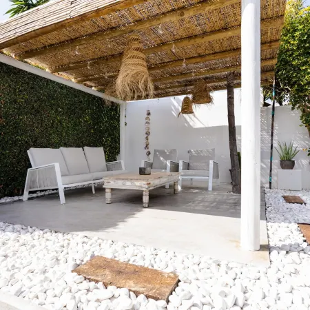 Villa Madrugada, Beachside Villa in Costabella